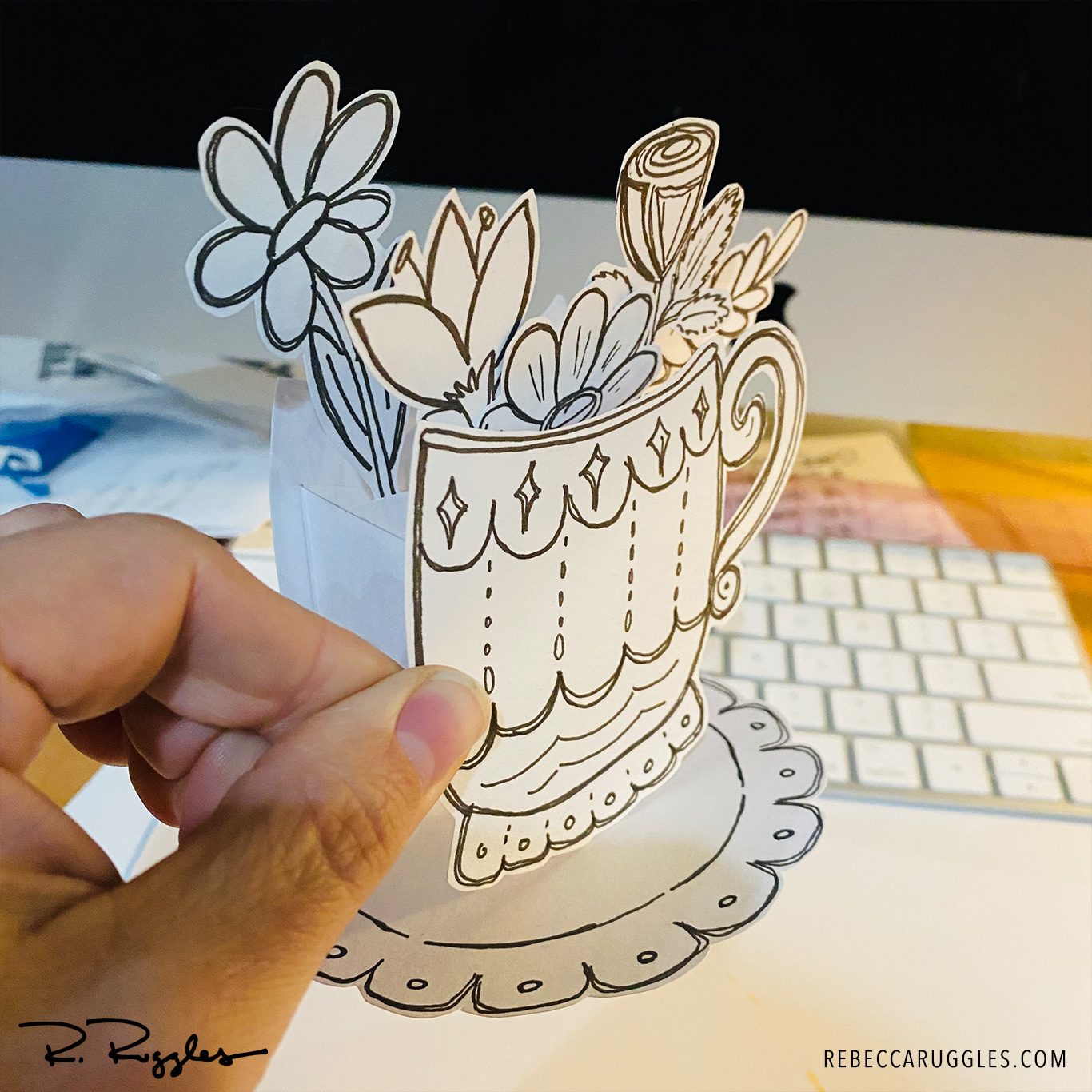 Tea Cup Pop-Up : Paper Engineering